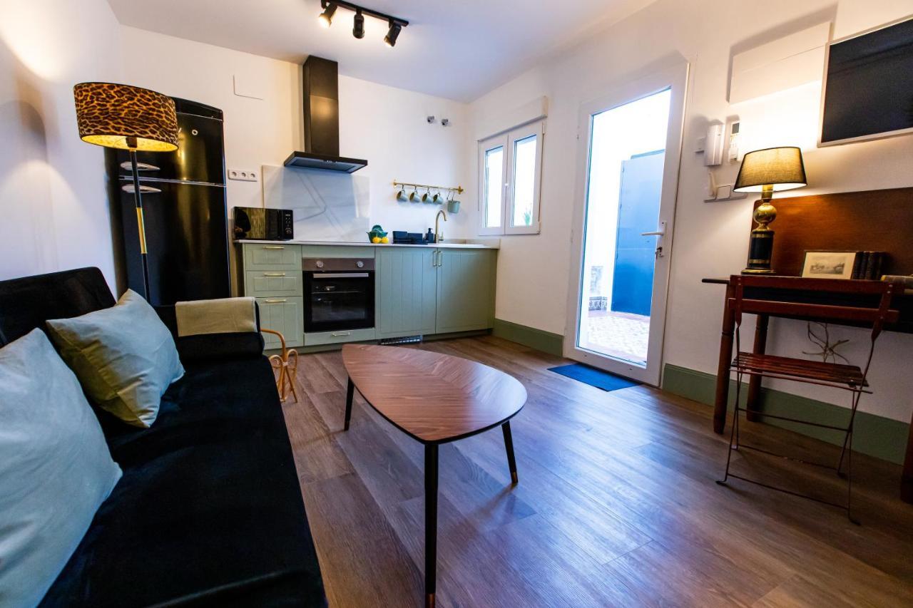 Apartamentos Gaviota Valencina de la Concepcion Ngoại thất bức ảnh