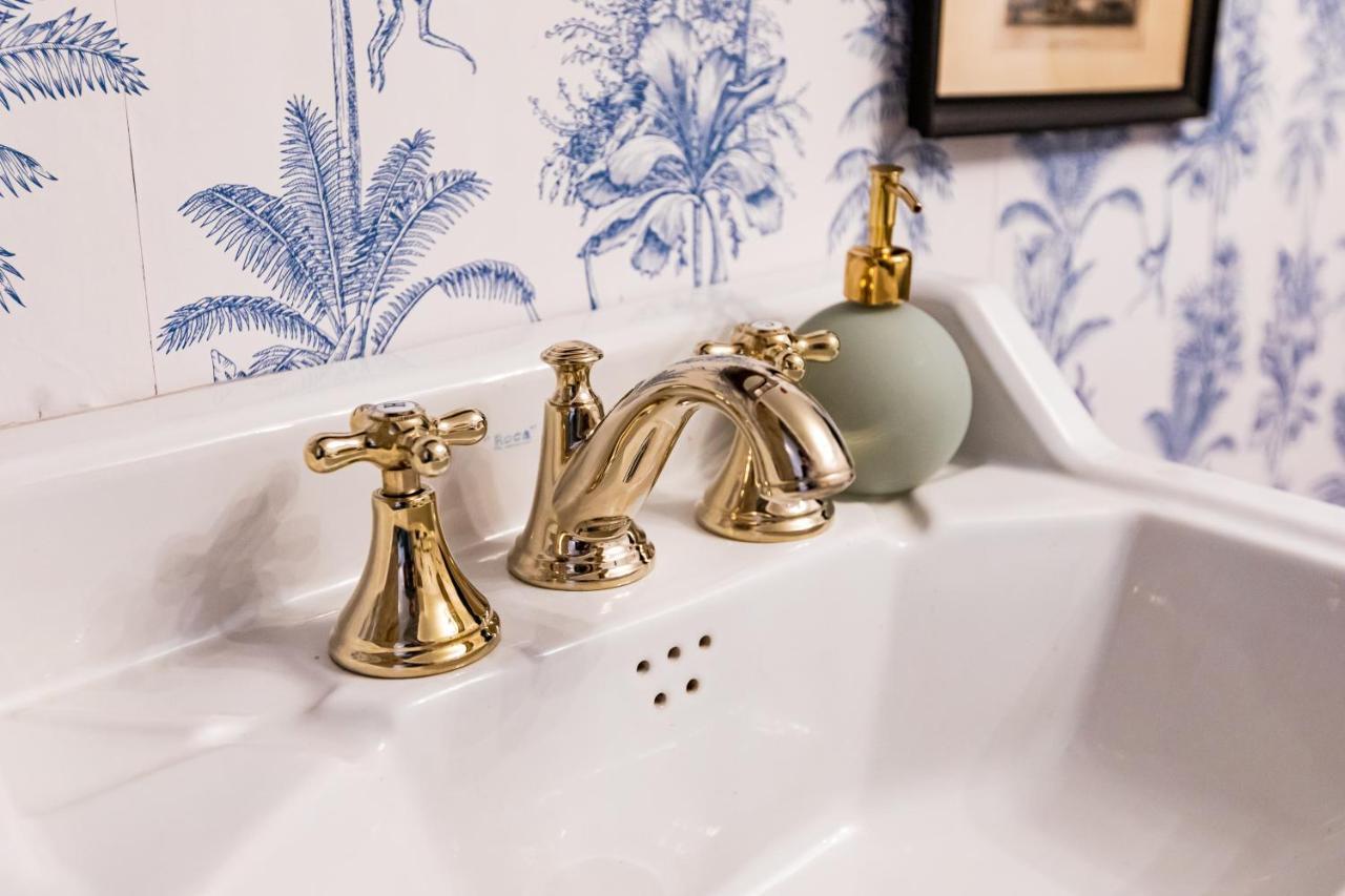 Apartamentos Gaviota Valencina de la Concepcion Ngoại thất bức ảnh