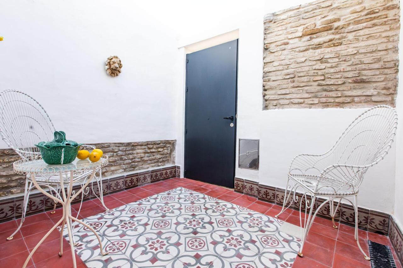 Apartamentos Gaviota Valencina de la Concepcion Ngoại thất bức ảnh